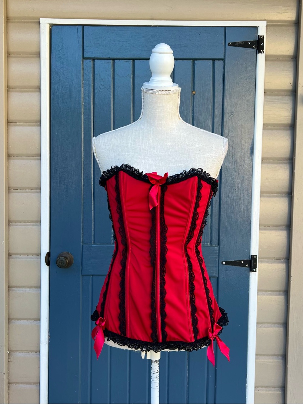 Vintage Torrid Red Lace Trim Corset Bustier Top Bows Goth Coquette Plus Size 2